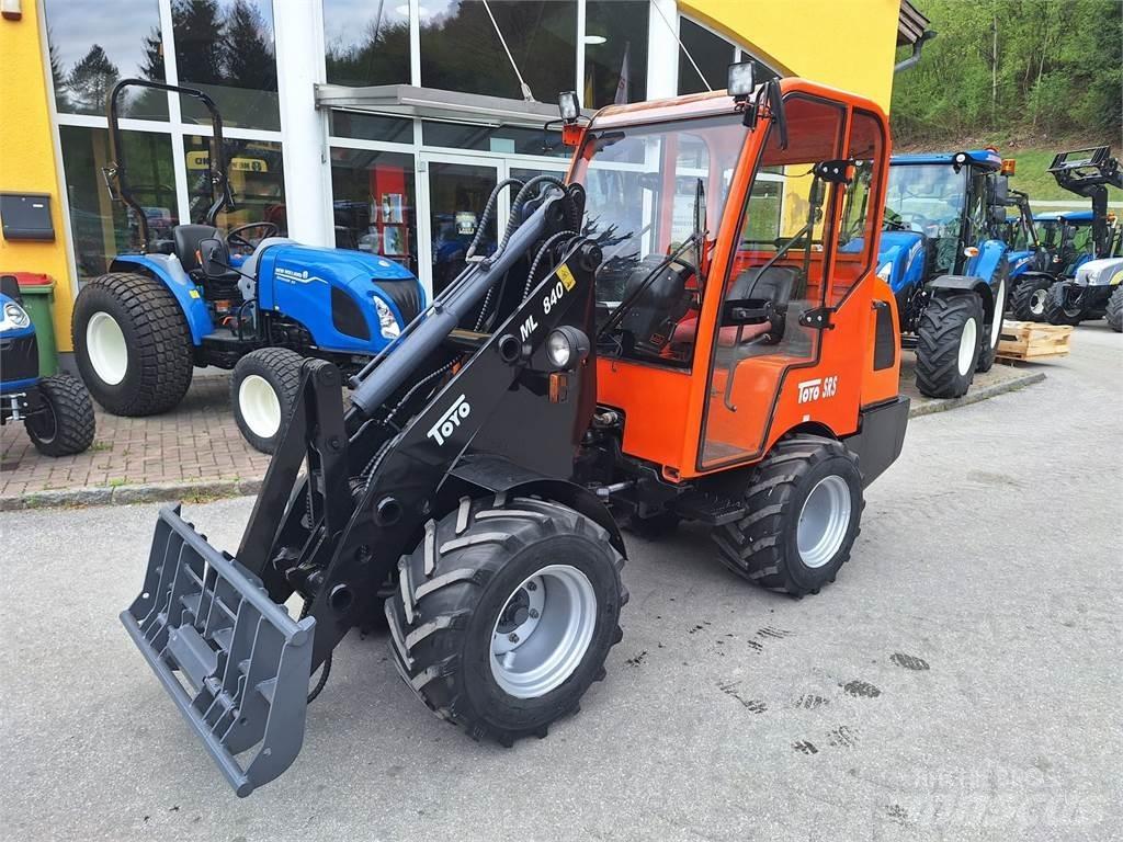 Toyo 840 لوادر وحفارات أمامية