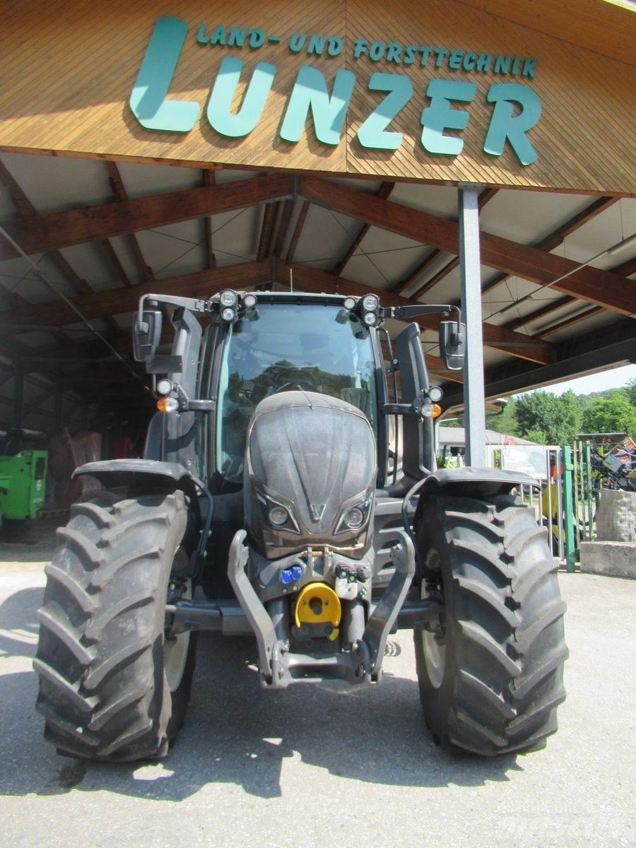 Valtra N134 (Stufe V) الجرارات