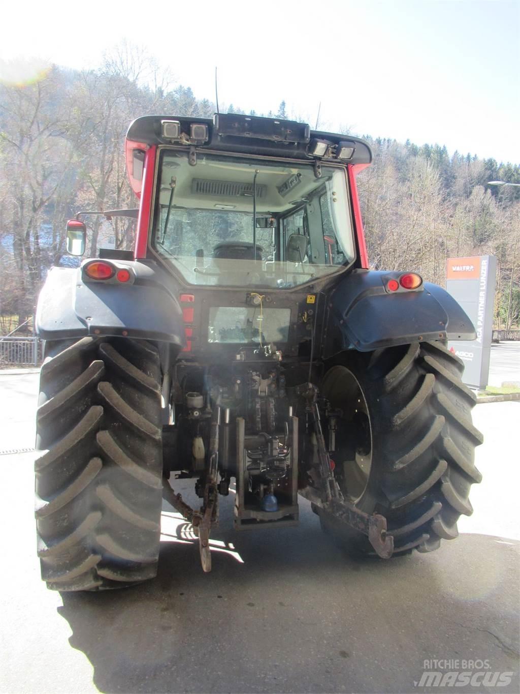 Valtra T 191 HiTech الجرارات