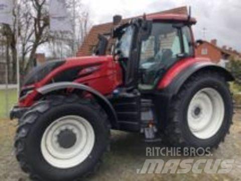 Valtra T175e Active الجرارات
