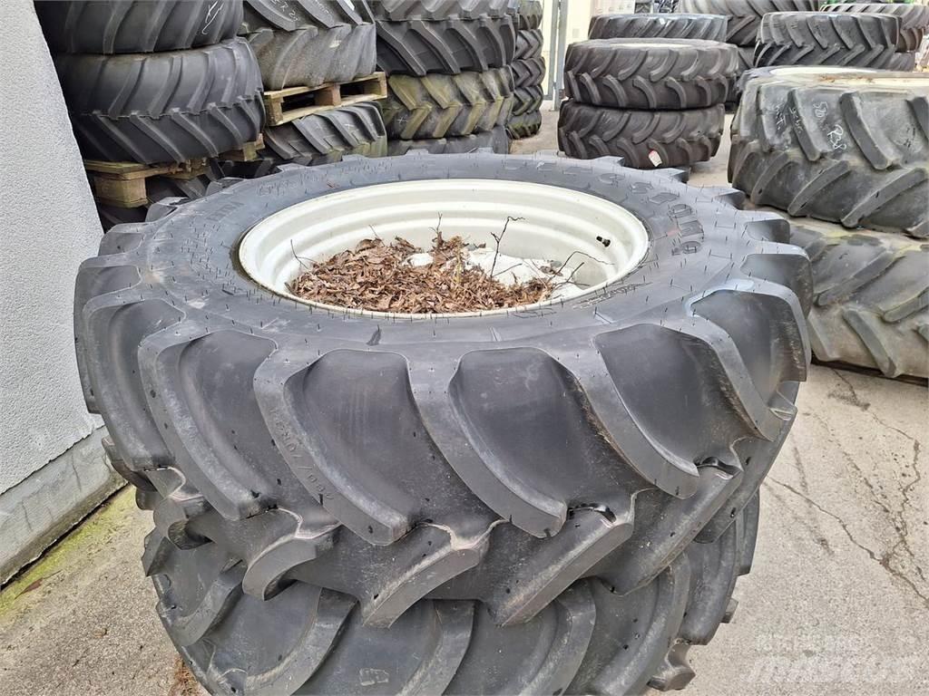  Verschiedene Reifen الإطارات والعجلات والحافات