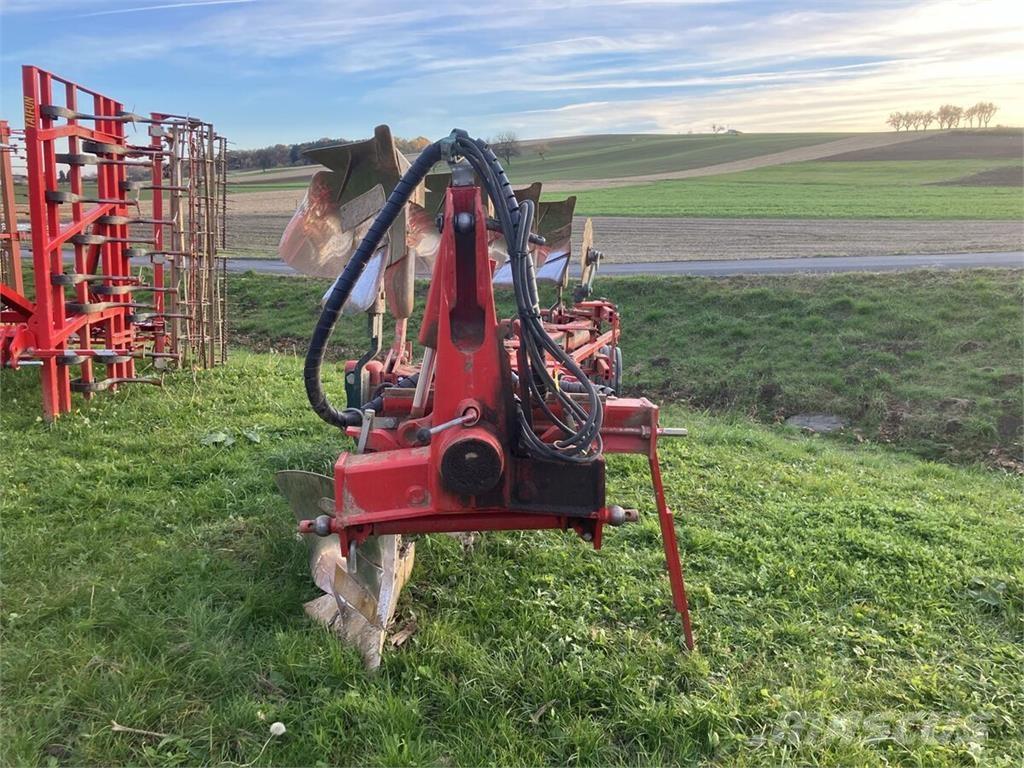 Vogel & Noot XMS 1050 محاريث تقليدية