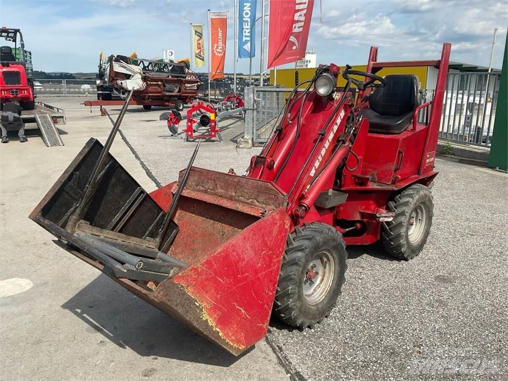 Weidemann 911D/R لوادر وحفارات أمامية