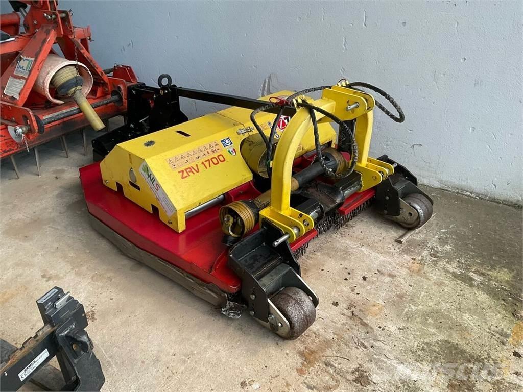 Zanon ZVR 1700 جزازات وأغطية المراعي