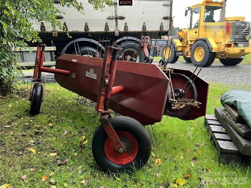 Akron Kombi 10 معدات أخرى لحصاد العلف