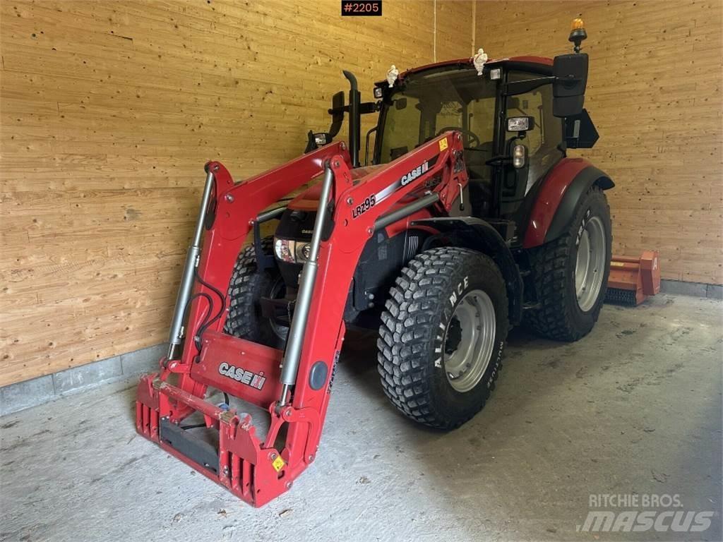 CASE Farmall 85C الجرارات