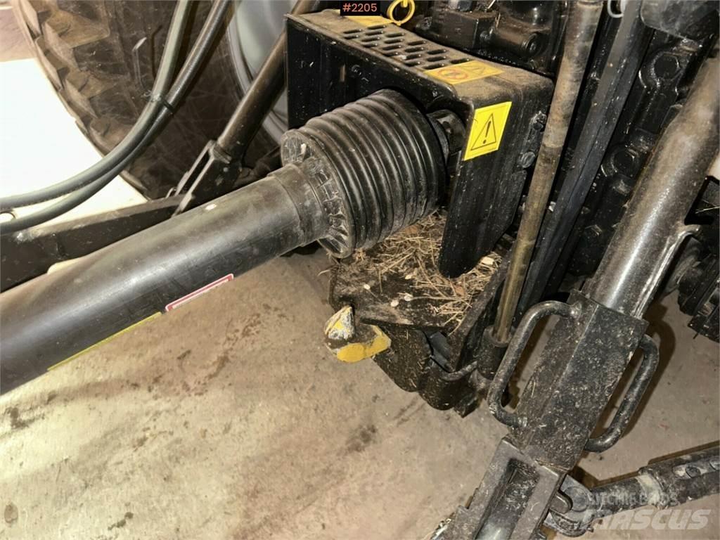 CASE Farmall 85C الجرارات