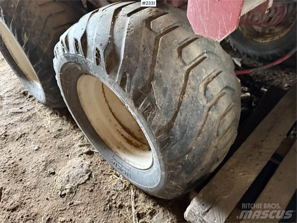 JF ES3500 مقطورات ذاتية التحميل