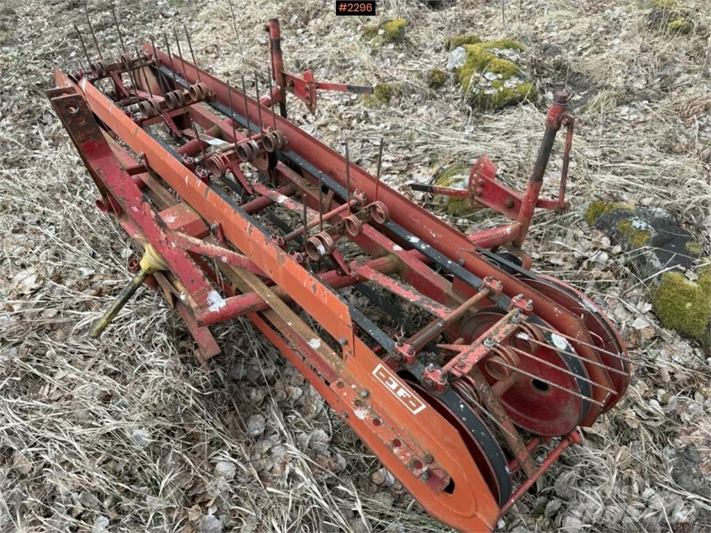 JF HSR 240 معدات أخرى لحصاد العلف