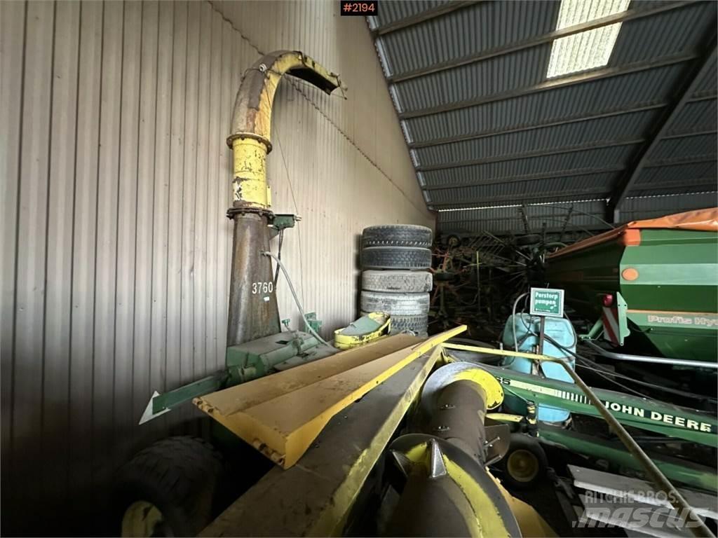 John Deere 3765 أخرى