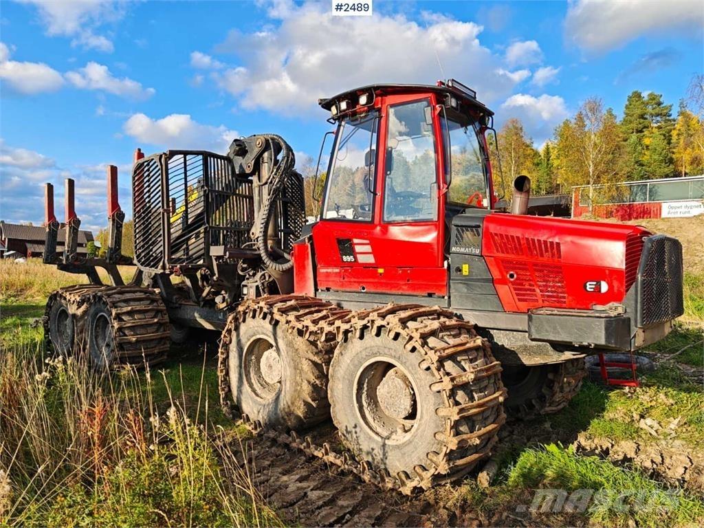 Komatsu 895 شاحنات