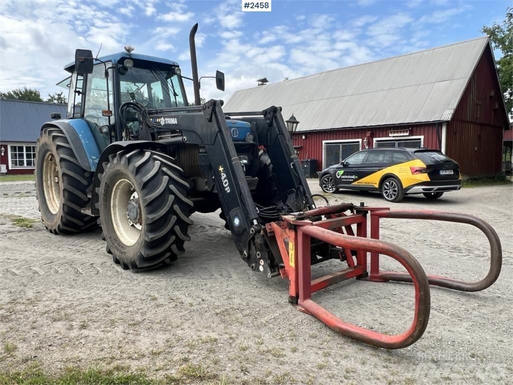New Holland 8340 الجرارات