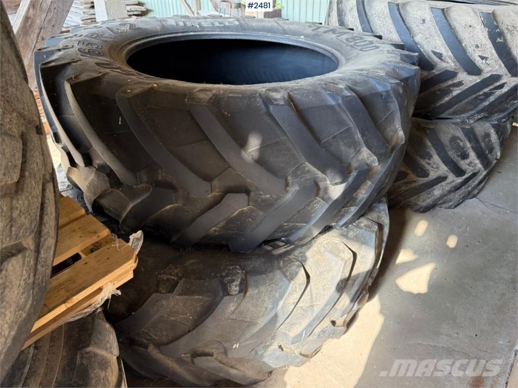 Pirelli TM800 ملحقات