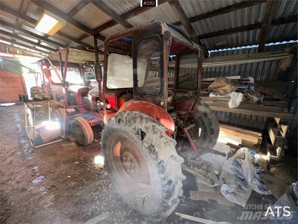 Volvo BM 320 الجرارات