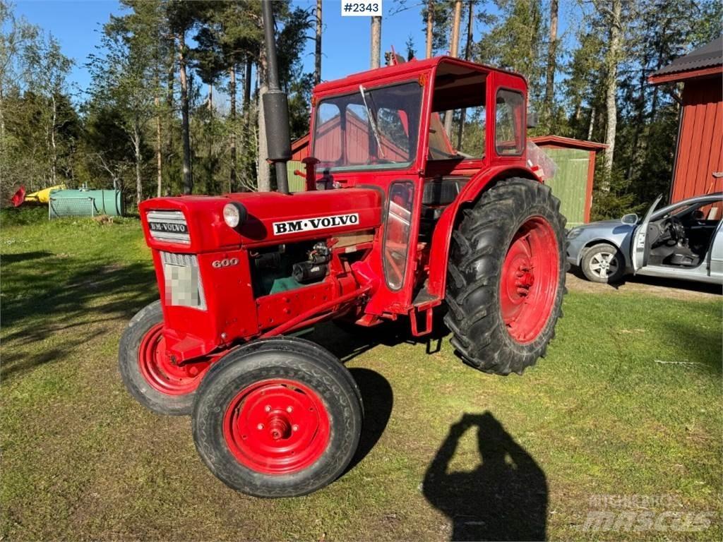 Volvo BM T600 الجرارات