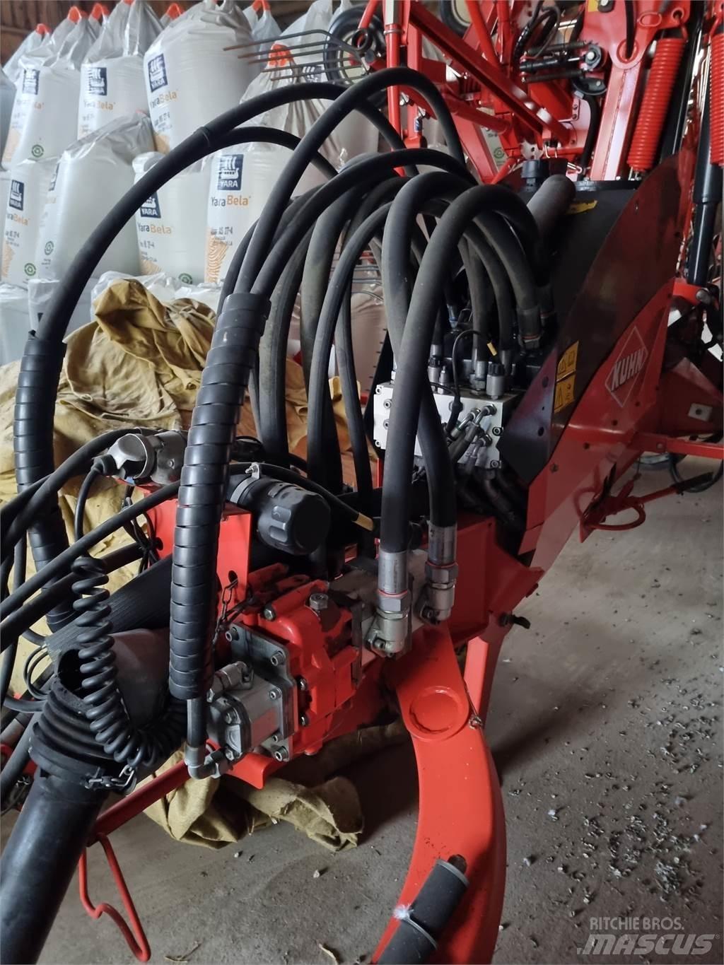 Kuhn GA 13131 معدات أخرى لحصاد العلف