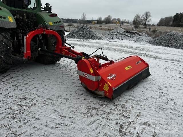 Kuhn TBE242 جزازات