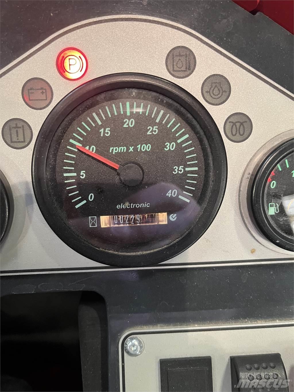 Norcar A7240 ماكينات زراعية أخرى