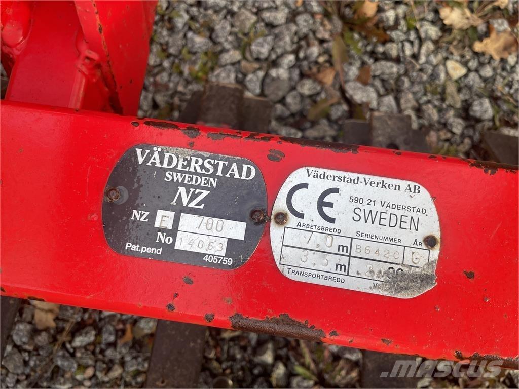 Väderstad NZE كاسحات