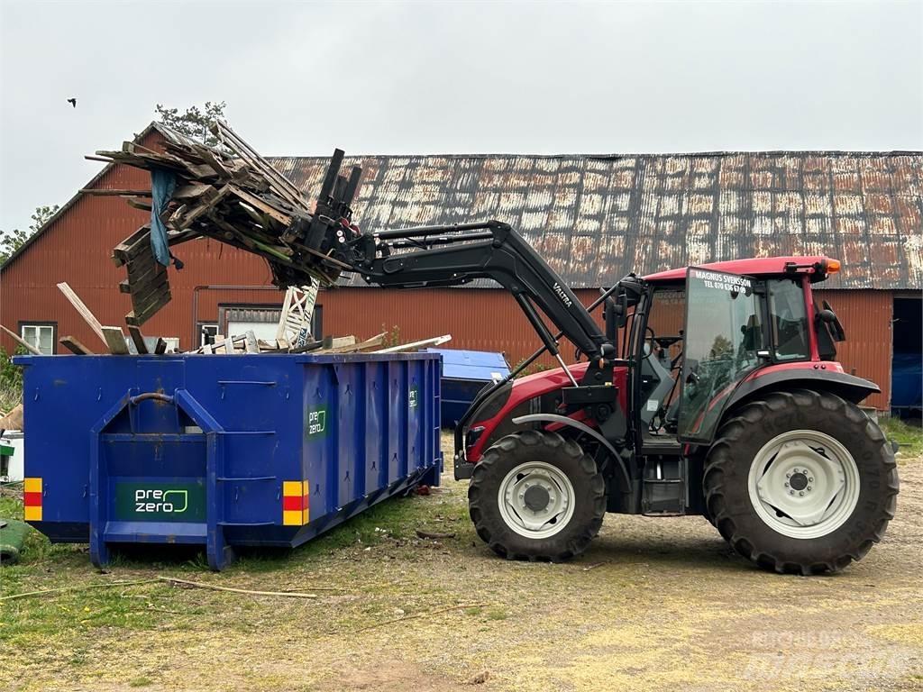 Valtra 85SH الجرارات