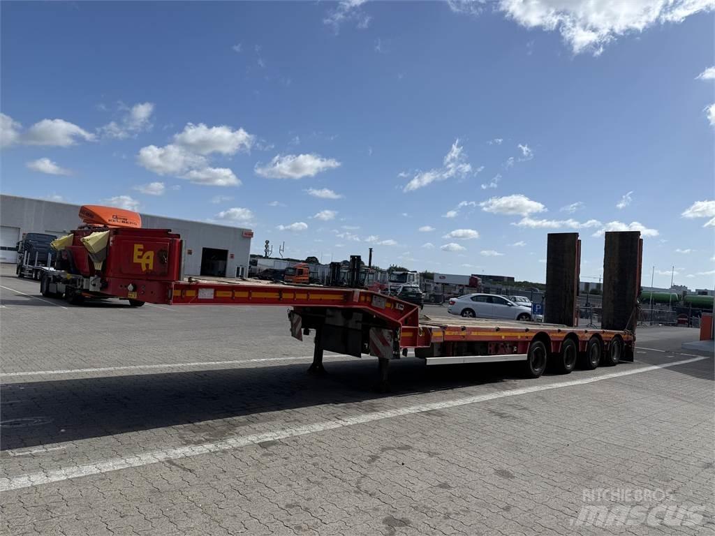 Faymonville S660FA نصف مقطورة مسطحة منخفضة