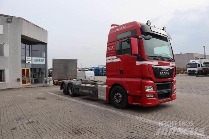 MAN TGX 26.440 EURO 6 شاحنات الحاويات