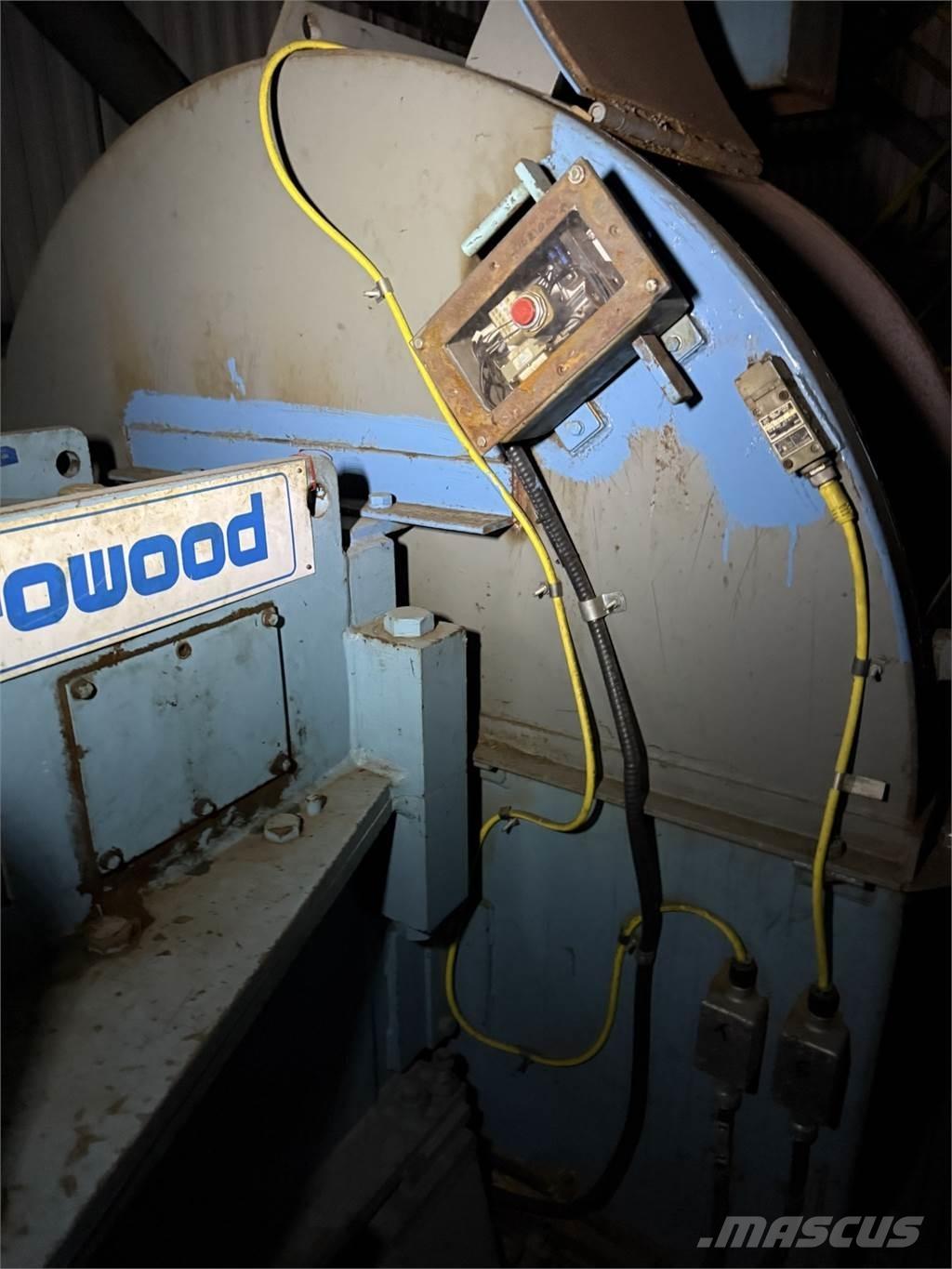  ACROWOOD 1511 ماكينات تقطيع أخشاب الحراجة
