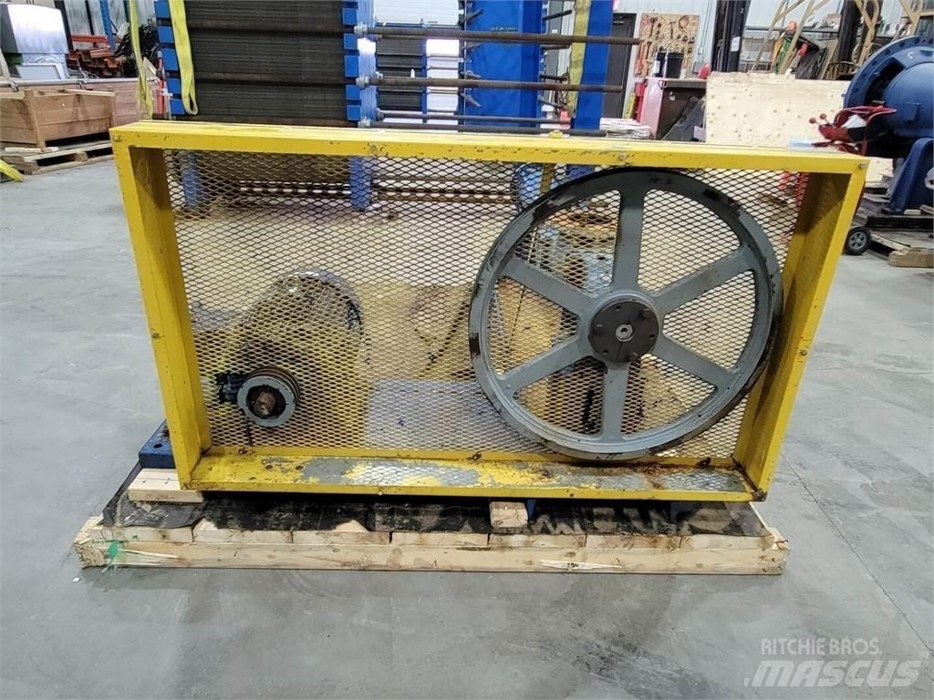 Allweiler AG AE2E750 مضخات المياه
