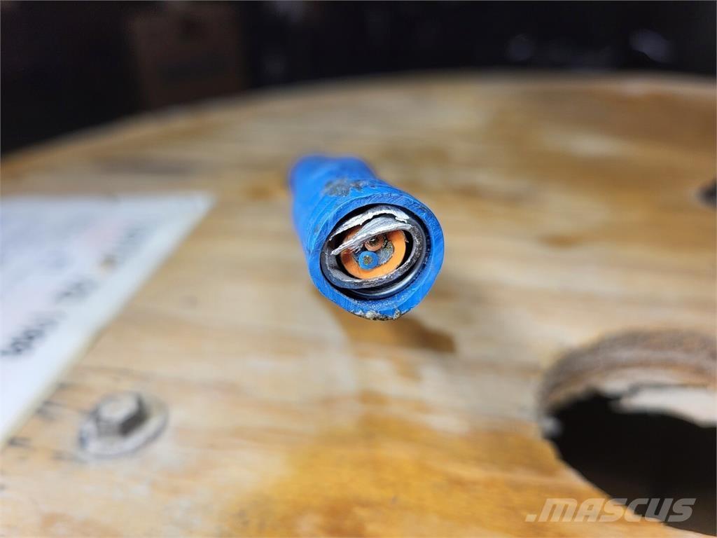  BELDEN 123076F أخرى