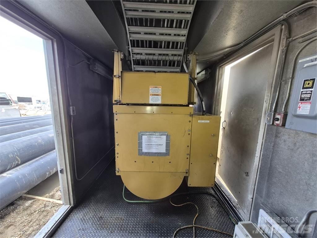 CAT 3412 مولدات ديزل