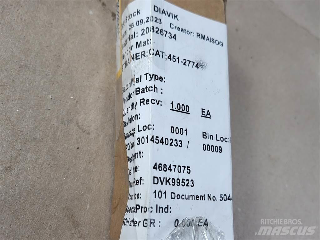 CAT 451-2774 أخرى