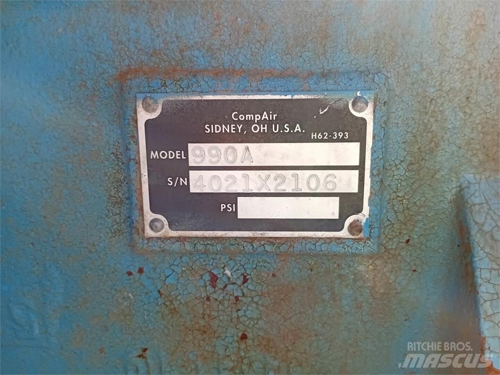 Compair AP-75HP250 مجففات هواء مضغوط
