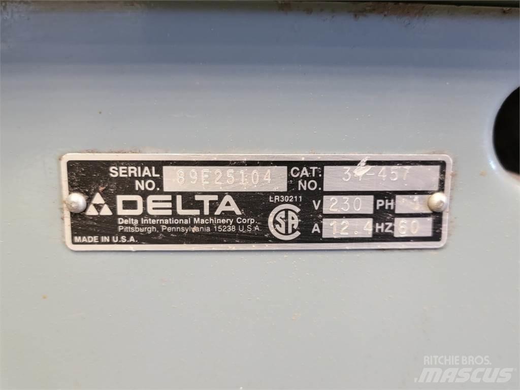 Delta 34-457 أخرى