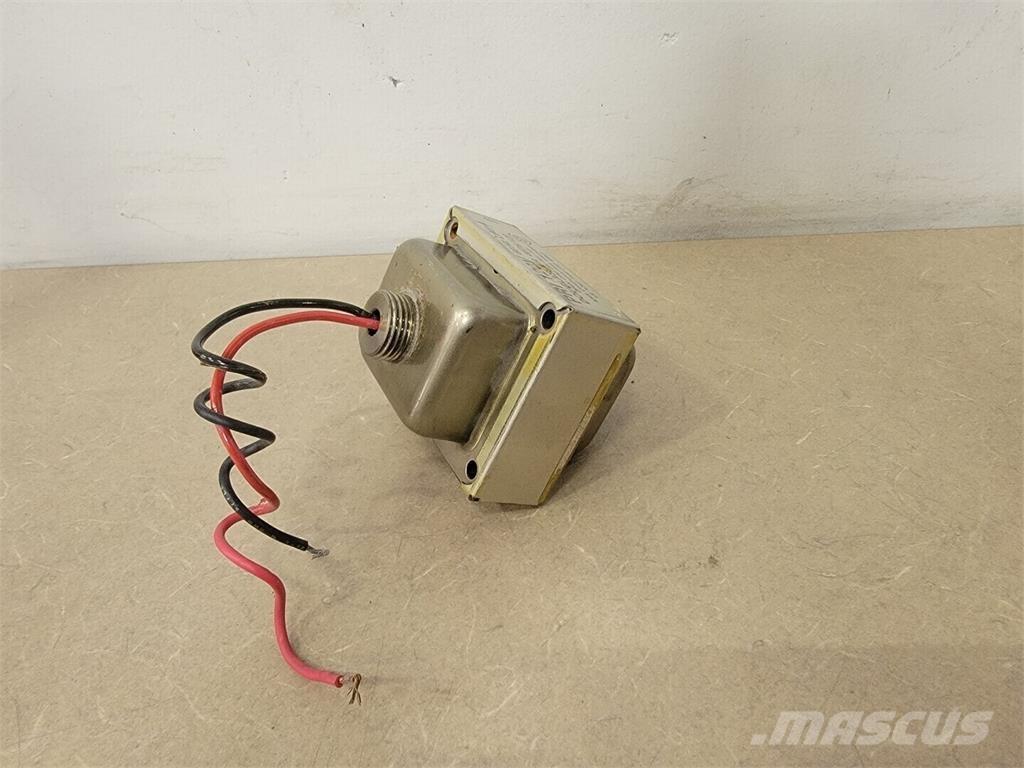  DOUGLAS WR 4075/120 أخرى