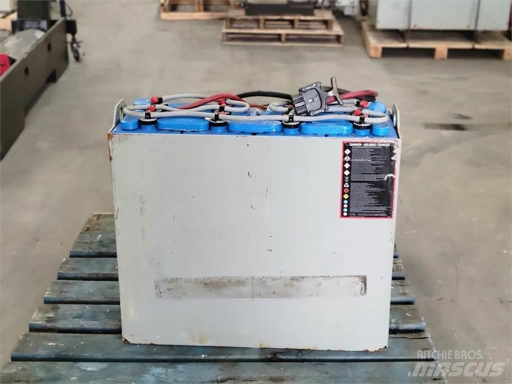 EnerSys E110-7 بطاريات