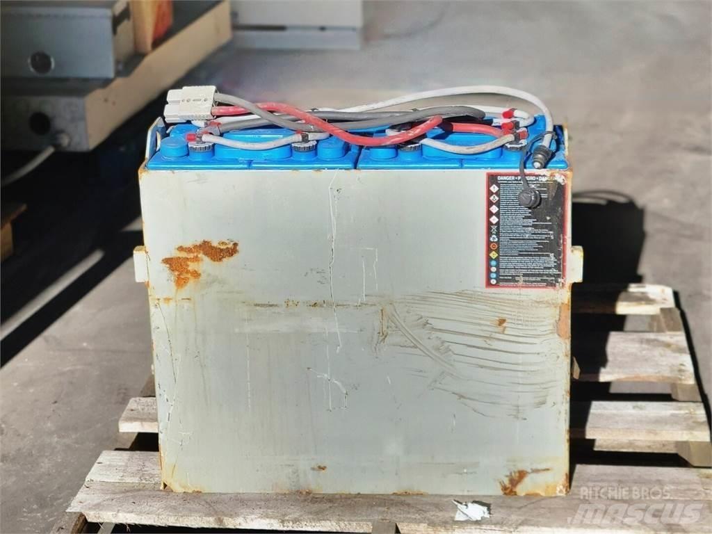 EnerSys E110-7 بطاريات