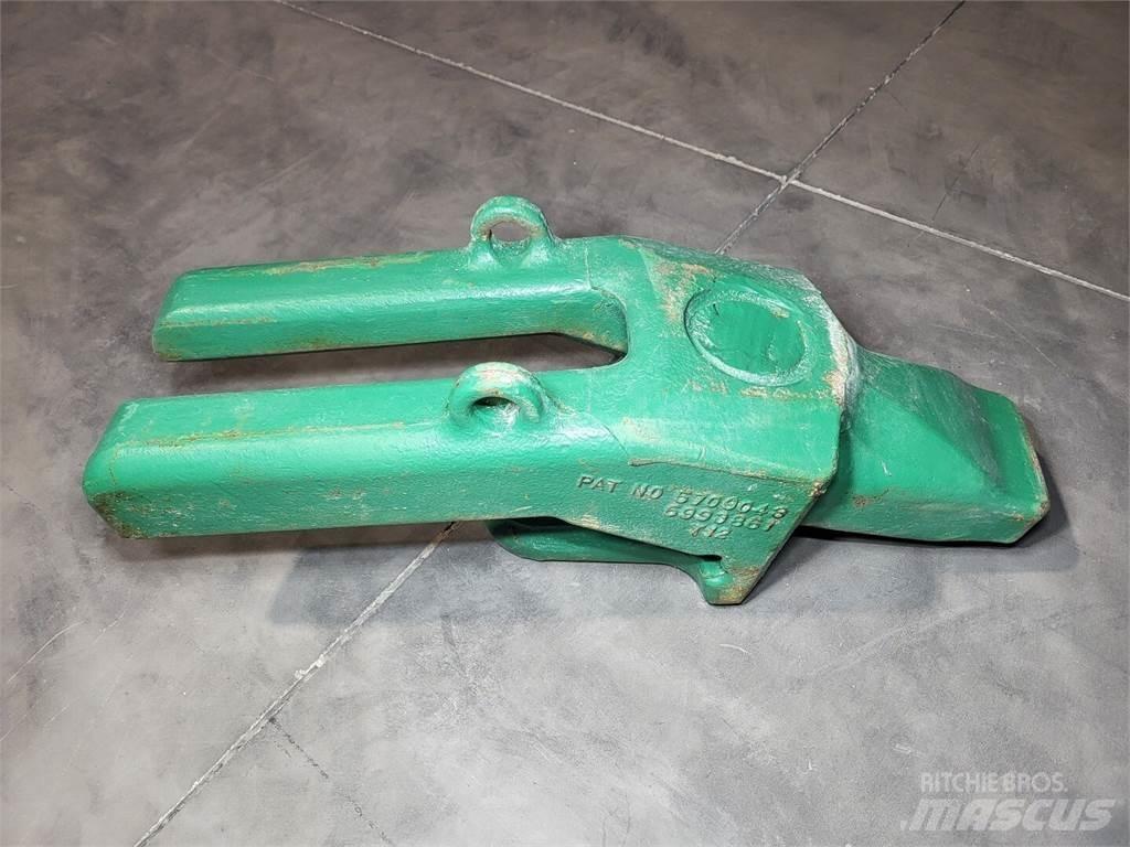 Esco 6841R-70SV2 مكونات أخرى