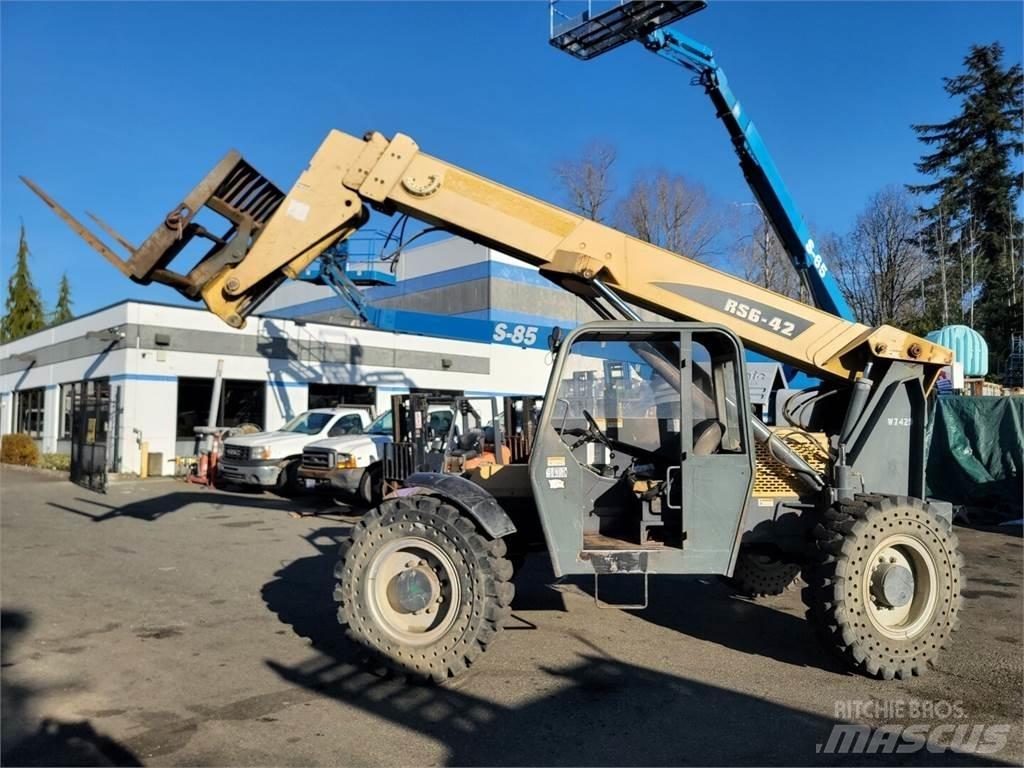 Gehl RS6-XR42 معدات مناولة لأغراض الزراعة