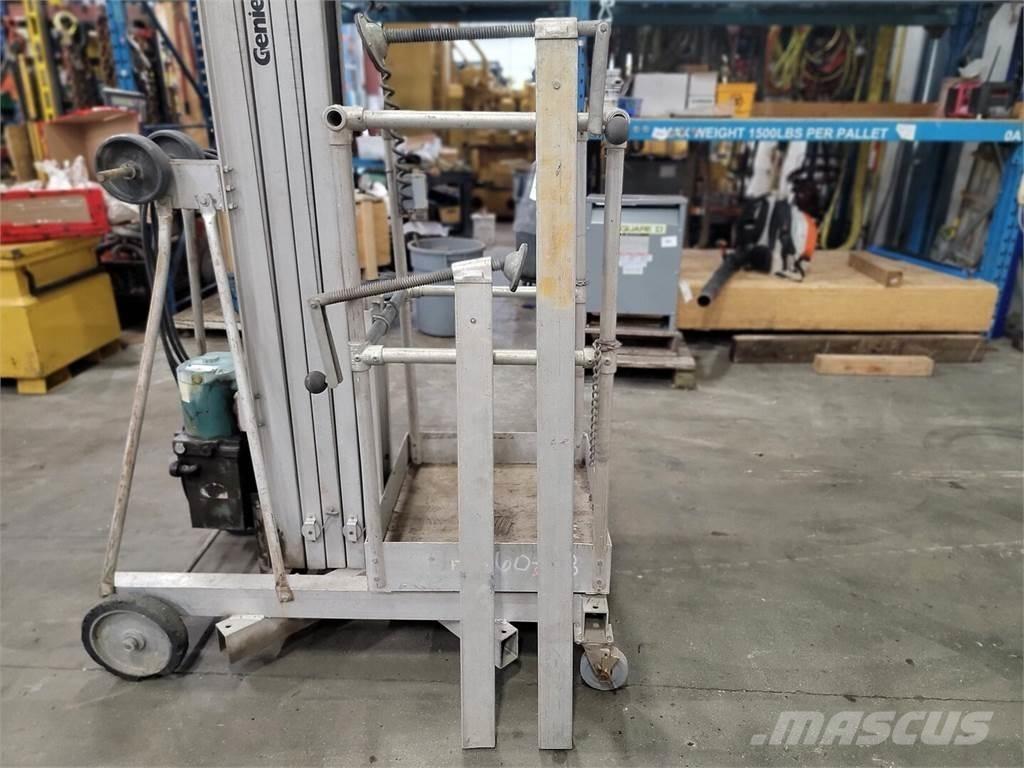 Genie PL-24P رافعات مقصية الشكل