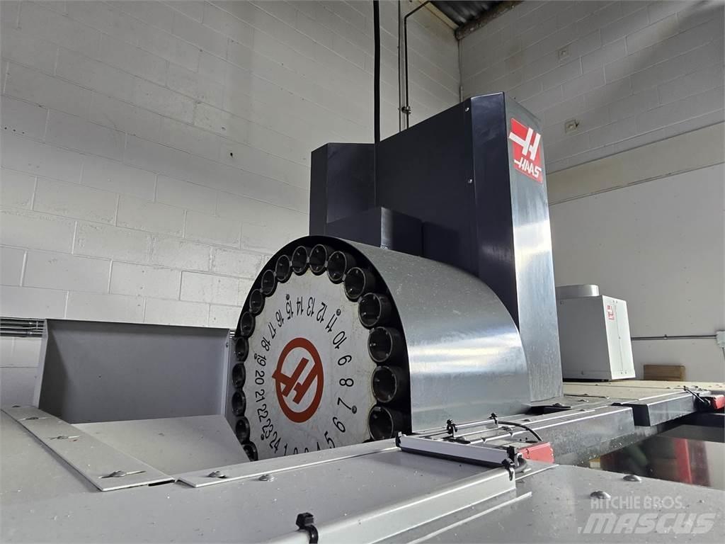Haas VF-4SS أخرى