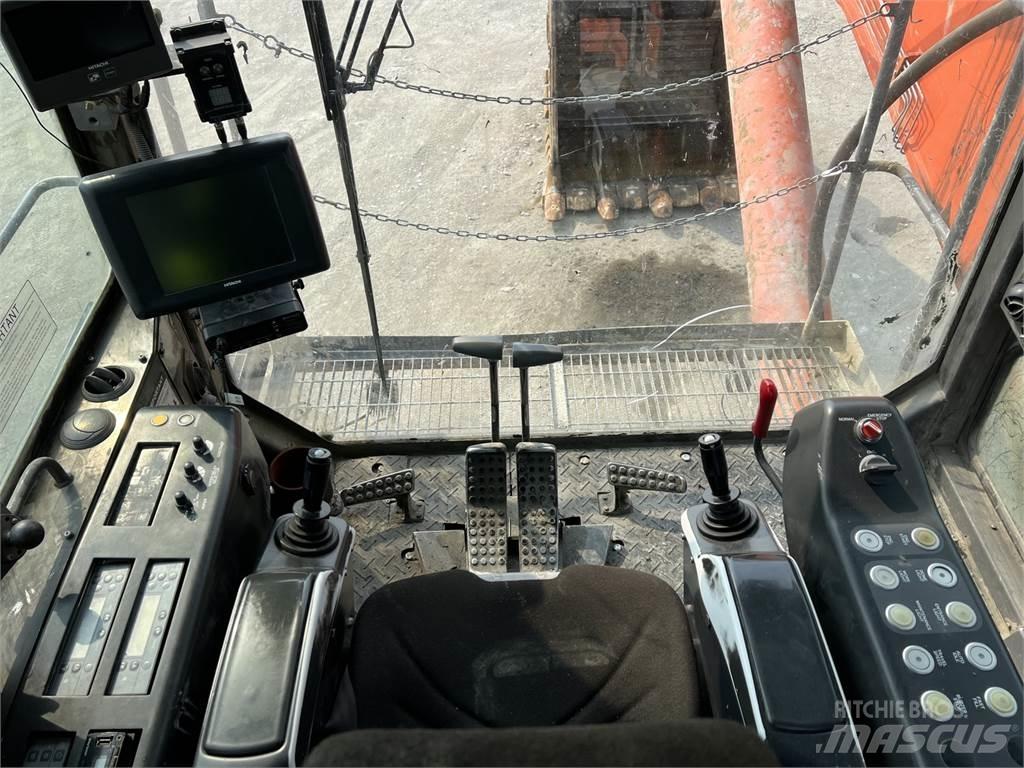 Hitachi EX2600-6 حفارات بعجل