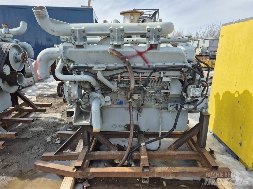 Hitachi S12A2-Y1TAA1 محركات