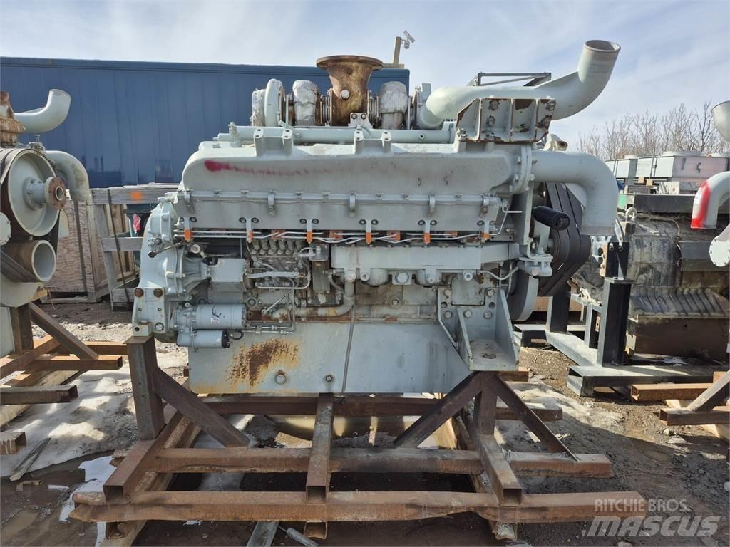 Hitachi S12A2-Y1TAA1 محركات