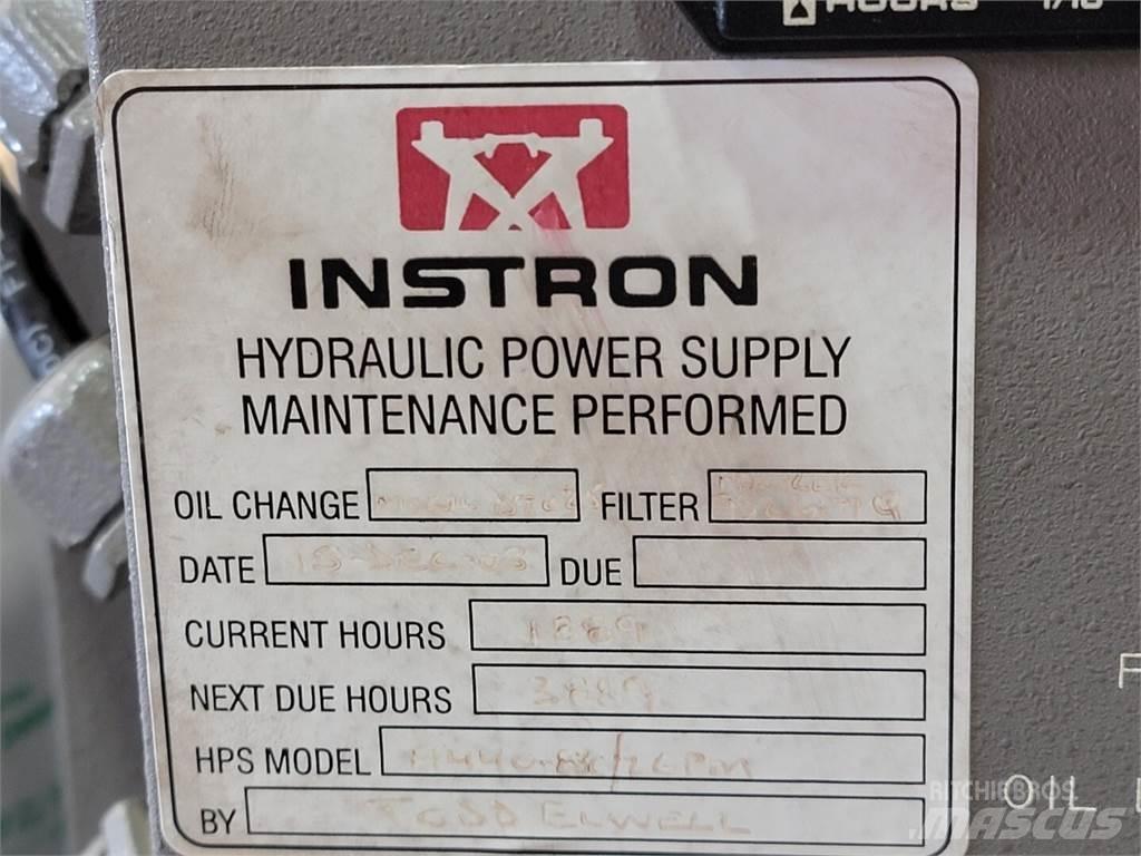  INSTRON A440 83C مضخات المياه