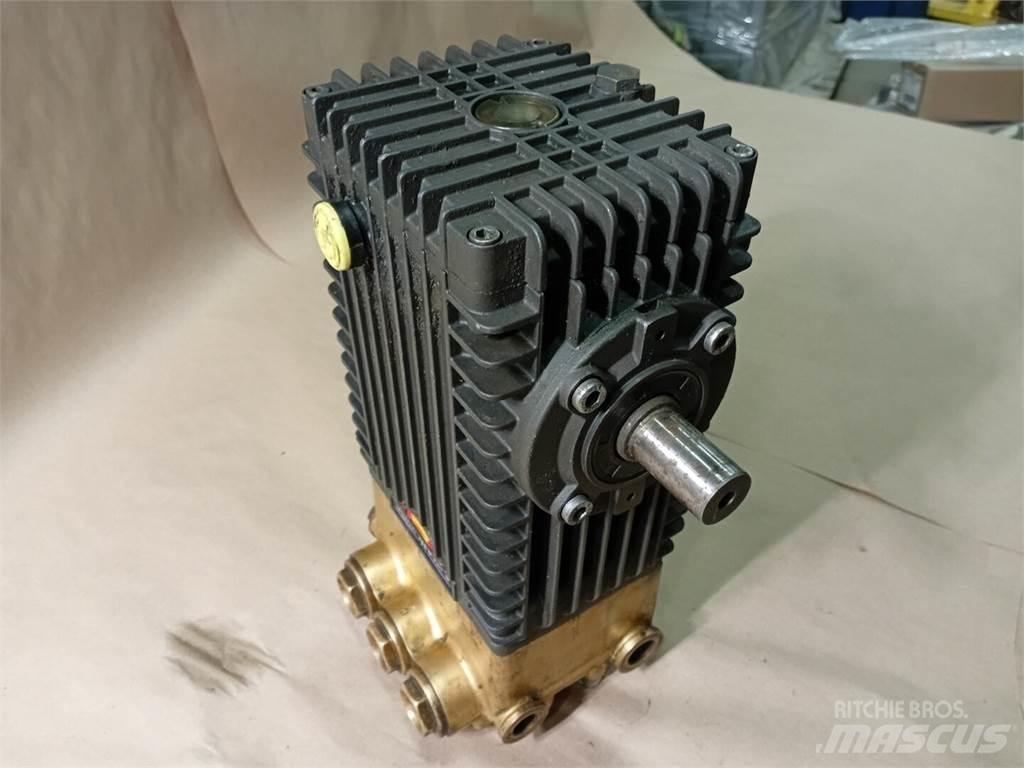  INTERPUMP W3521 مضخات المياه