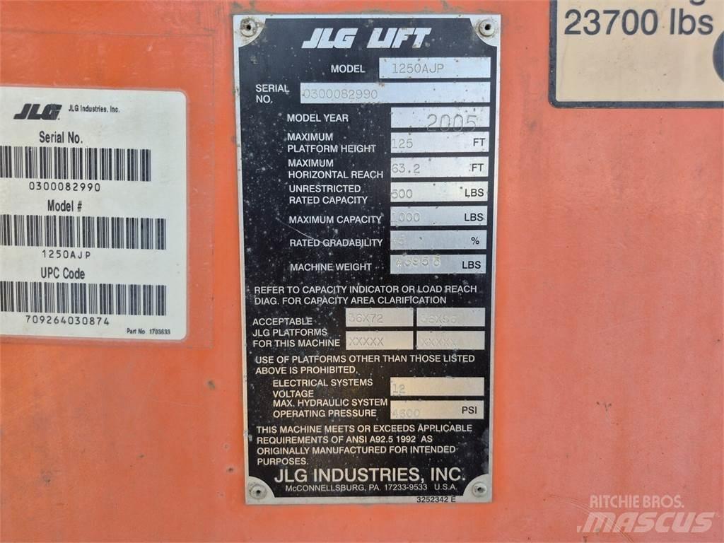 JLG 1250AJP رافعات سلة مفصلية