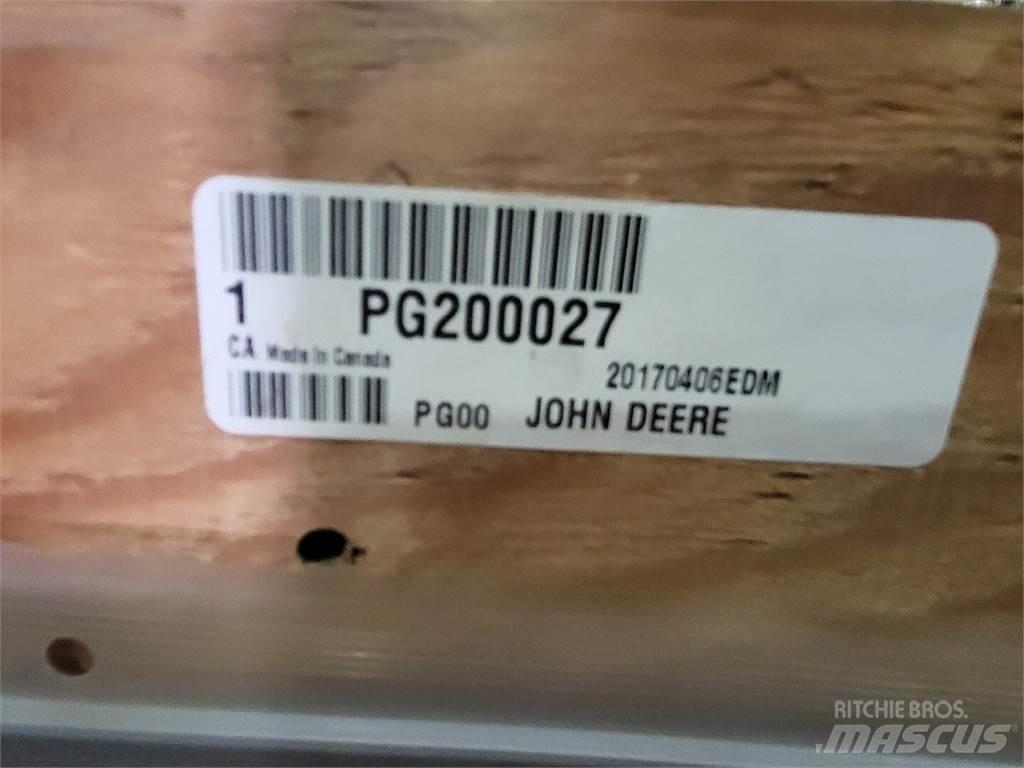 John Deere PG200027 مضخات المياه