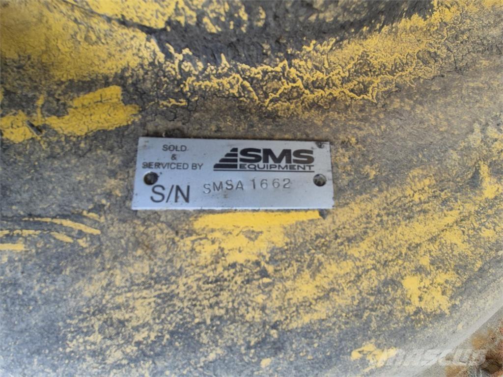 Komatsu  ساحبات مفصلية