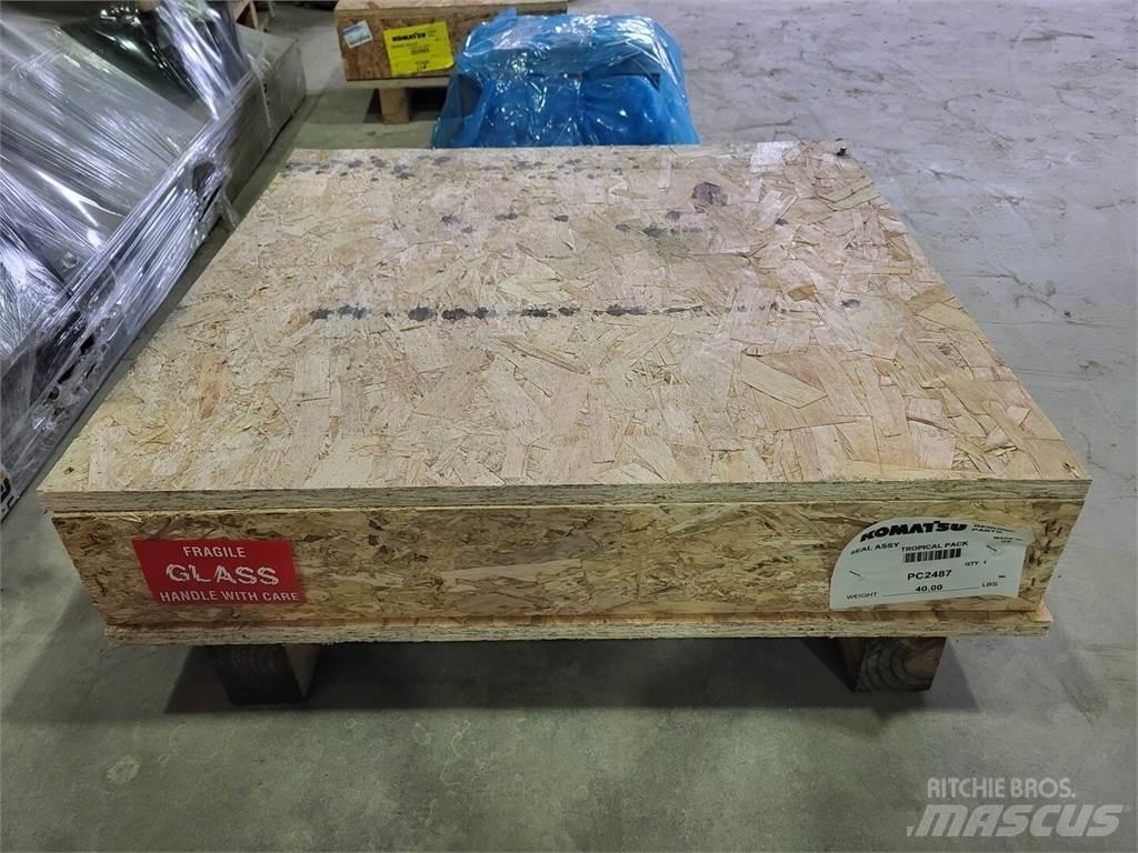Komatsu 58E-SM-AK030 ساحبات مفصلية