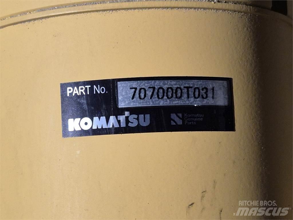 Komatsu 707-00-0T031 مكونات أخرى